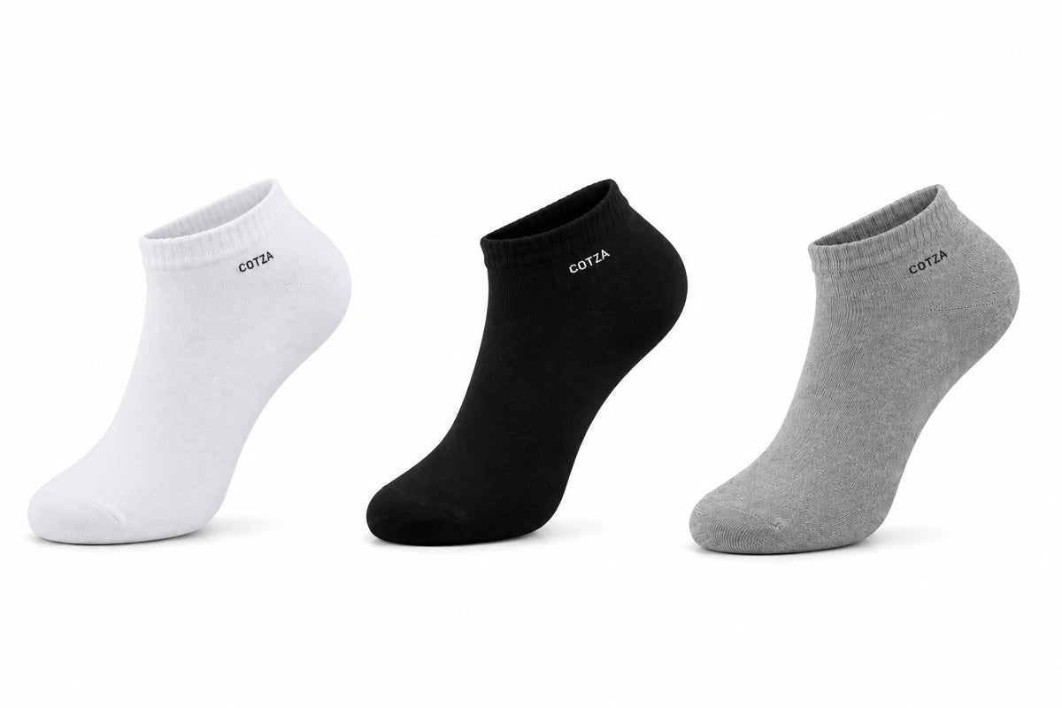 Cotza Ankle Socks in white, black and grey